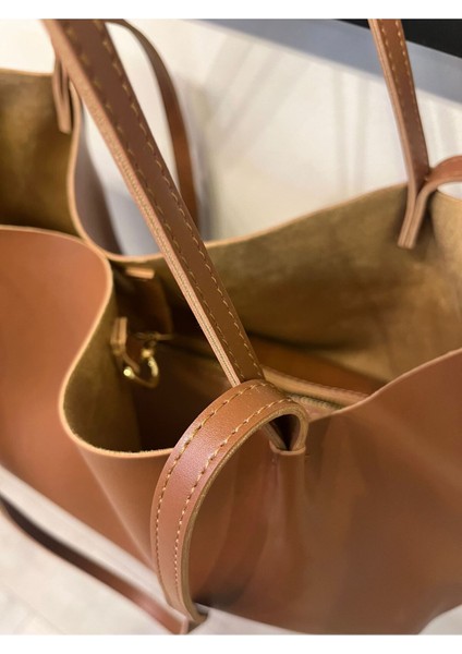 Kadın El ve Omuz Çantası, Kahverengi, Şık ve Kullanışlı Tasarım modelleri