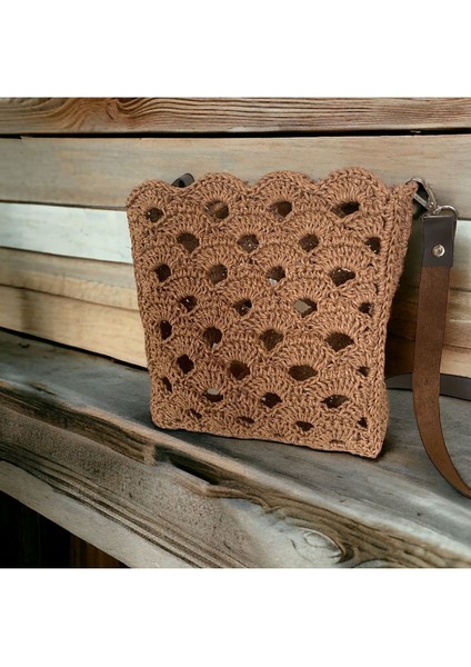 Kahverengi Hasır Omuz Çantası, Şık ve Hafif Tasarım, Günlük Kullanım Için Ideal