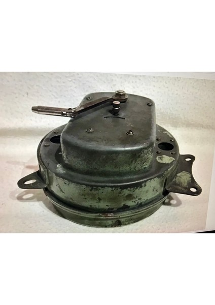 1950’S Kurmalı Araba Saati 12 cm Çapında - Çalışır Durumda modelleri