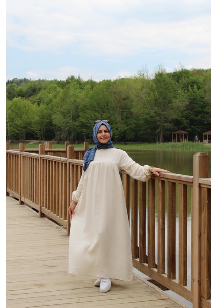 Üstten Fırfırlı Elbise fırsatları