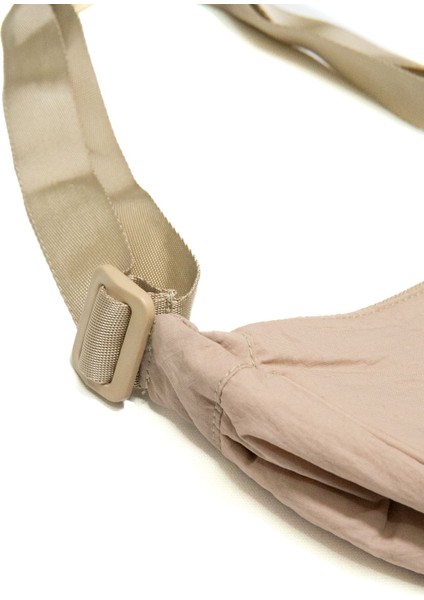 Sevimli Köpek Nakışlı Bej Paraşüt Kumaş Çanta modelleri