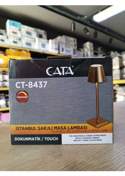 Şık Masa Lambası, Gold Renk, Modern Tasarım, Sıcak Işık, Ev ve Ofis Kullanımı