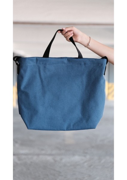 Lacivert Yıldız Desenli Çapraz Askılı Kanvas Tote Çanta modelleri