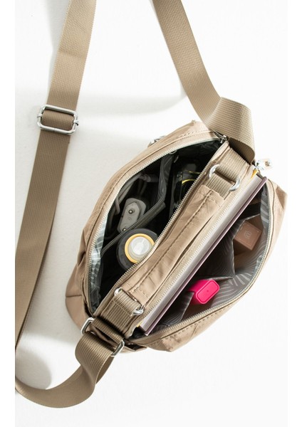 Kadın Günlük Su Geçirmez Paraşüt Kumaş Çapraz Askılı Çanta Pembe indirimleri