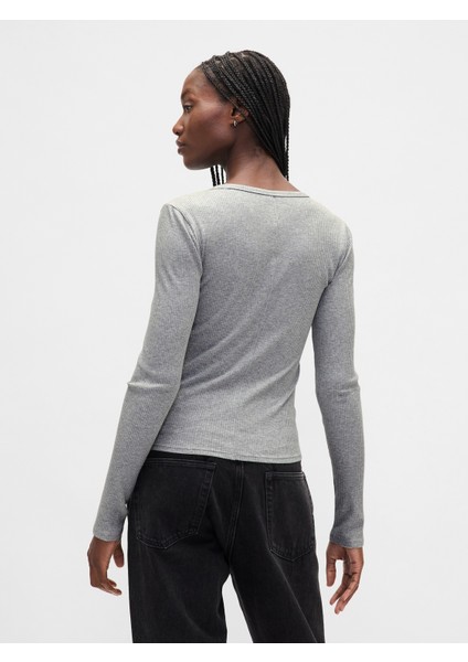 Kadın Gri Modern Fitilli Logo Crop T-Shirt fırsatları