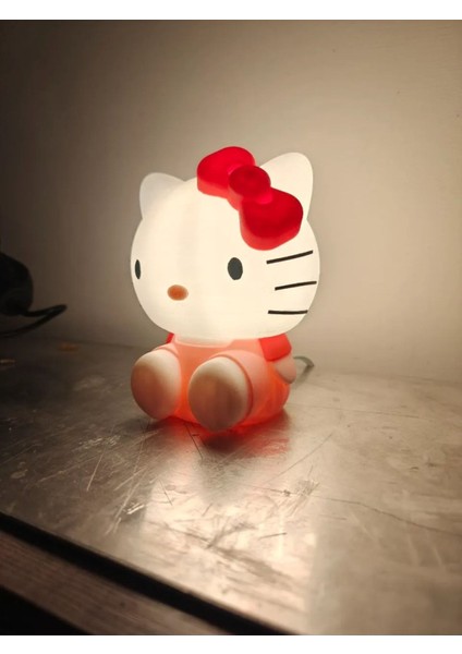 Renkli Dekoratif Masa Lambası, Şık ve Modern Tasarım, Huzurlu Atmosfer Yaratır modelleri