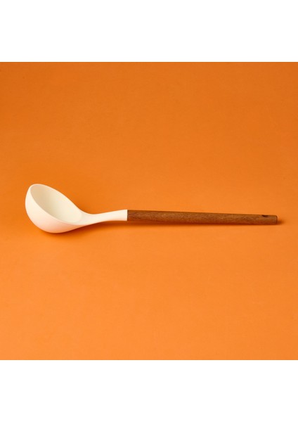 Ahşap Saplı Silikon Kepçe - Krem / Kahverengi modelleri