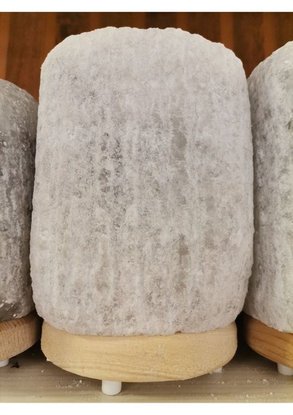 Sarı Kare Tuz Lambası, Sağlıklı ve Şık Dekoratif Aydınlatma