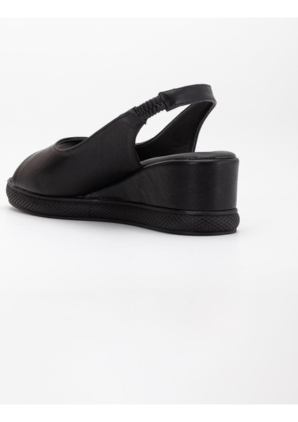 Kadın Dolgu Topuklu Ayakkabı Siyah Yan Kapalı Burun Açık fırsatları