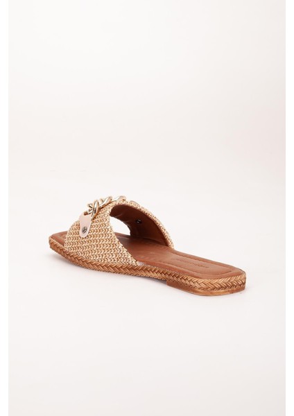 Kadın Düz Topuklu Terlik Bej Kalın Tek Bant Zincir Aksesuarlı Hasır indirimleri