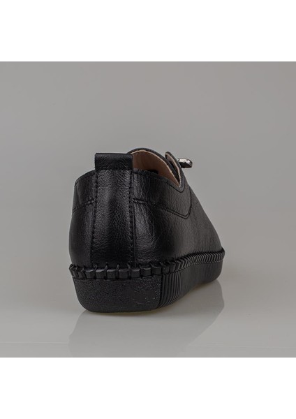 Siyah Lastik Bağcıklı Hakiki Deri Kadın Comfort Ayakkabı indirimleri