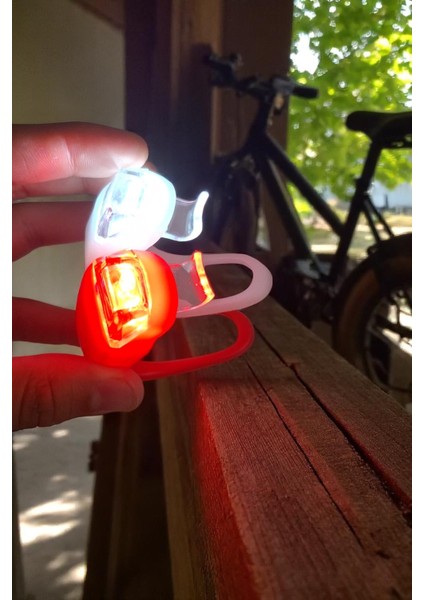 2 Adet 3 Modlu Fener Seti 2 Çift (4 Adet) Sensörlü LED Işıklı Sibop Kafatası Şekilli Kapak Lambası fiyatları