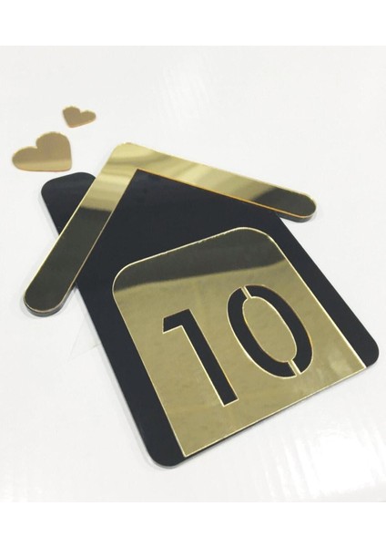 Şık Siyah ve Altın Aynalı Pleksi Kapı Numarası 19, Ev Dekorasyonuna Zarif Dokunuş fiyatları