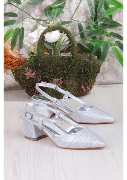 110-425 Saten Simli Arkası Açık Klasik Topuklu Kadın Ayakkabı indirimleri