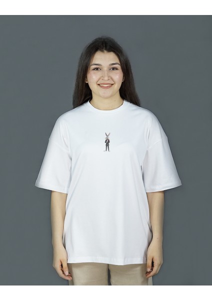 Godbunny | Beyaz Renk Baskılı Kadın T-Shirt | Oversize fiyatları