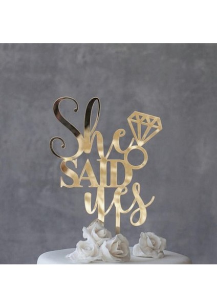 Turuncu Renkli Evlilik Teklifi Pasta Süsü, Mutluluk ve Sevinç Dolu Anlar Için