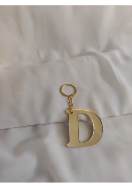 Altın Sarısı D Harfi Pleksi Anahtarlık, Şık ve Parlak Tasarım