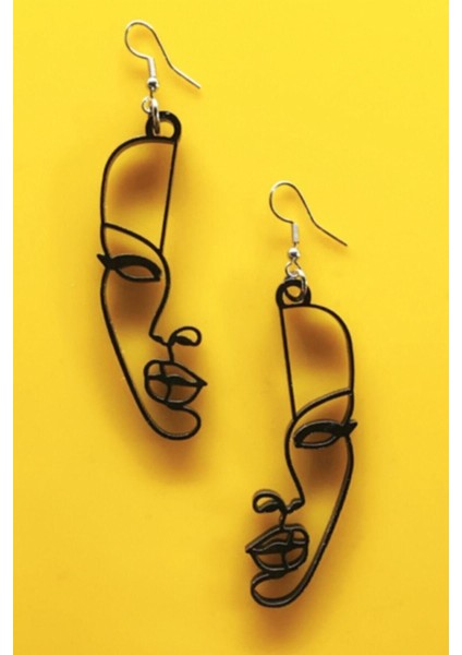 Kadın Siyah Parlak Pleksi Yüz Desenli Çift Küpe, Şık ve Modern Tasarım modelleri