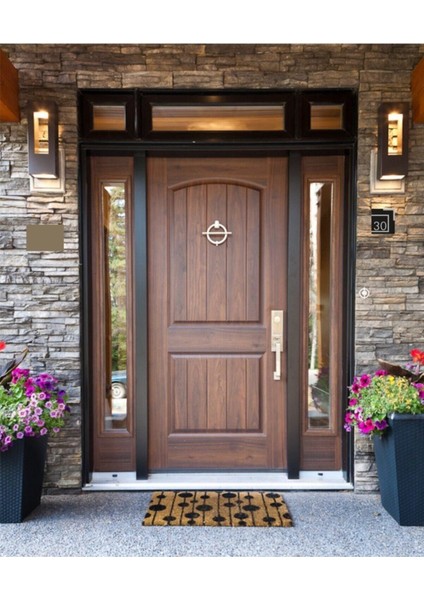 Kare Siyah ve Gümüş Aynalı Kapı Numarası 18, Şık ve Modern Tasarım fiyatları