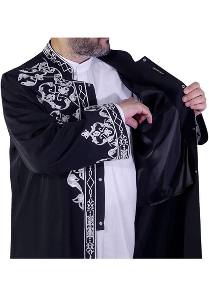 Siyah Imam Cübbesi Çelebi, Şık ve Rahat Giyim Seçeneği