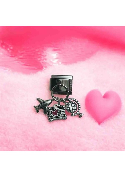 Italyan Yerküre Uçak Bavul Detaylı Çelik Charm fiyatları