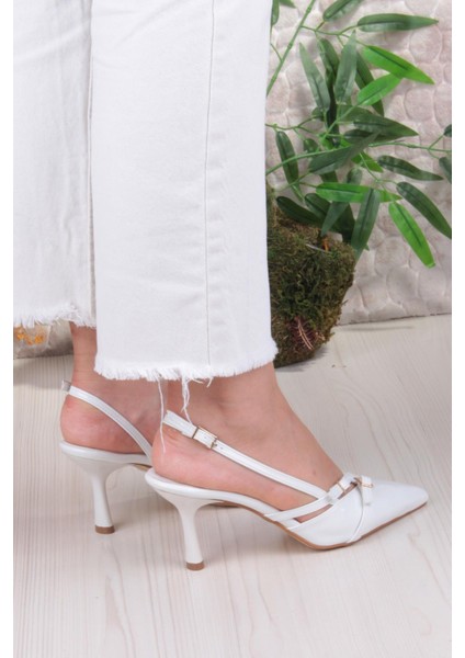 2105 Ceyn Rugan Çift Toka Detaylı Arkası Açık Topuklu Kadın Ayakkabı fırsatları