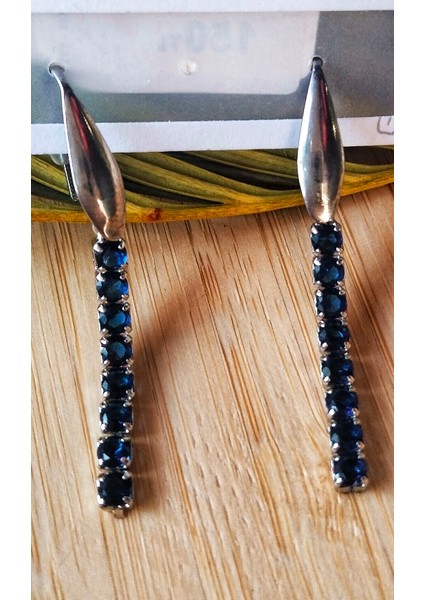 Lüks Figürlü Gösterişli Parıltılı Küpe