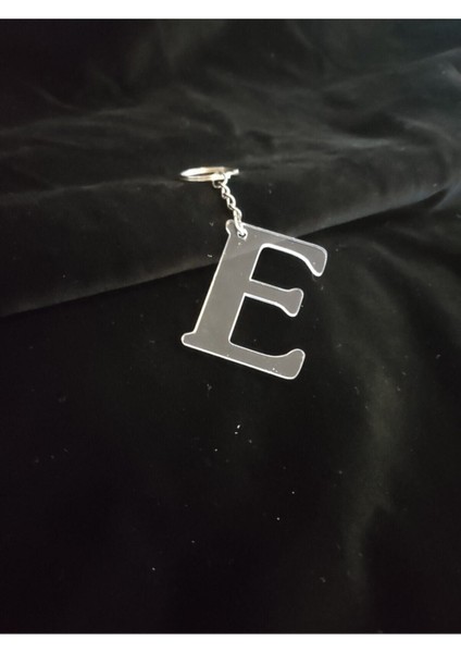 Turuncu Şeffaf Pleksi Anahtarlık, Şık ve Hafif Aksesuar.