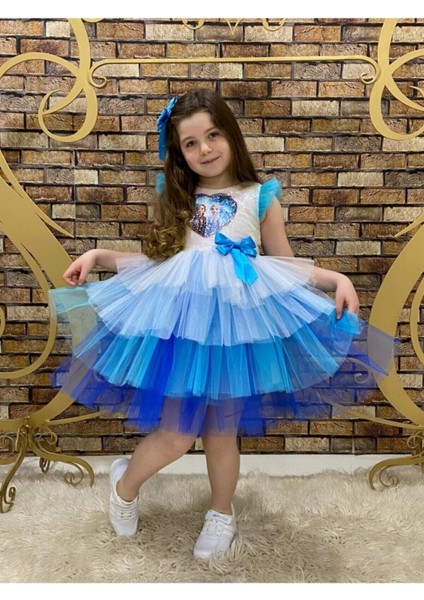 Mavi Şık Elbise, Rahat ve Şık Tasarım, Günlük Kullanım Için Ideal.