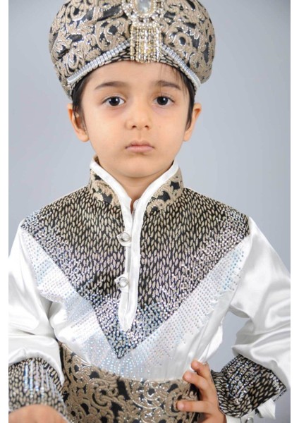 Siyah Diriliş Şehzade Sünnet Takımı, Şıklık ve Zarafet Dolu Özel Tasarım fırsatları