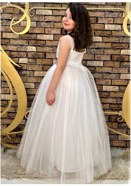 Beyaz Pul Detaylı Tam Boy Çocuk Abiye Elbise, Gösteri ve Parti Için Ideal. fiyatları