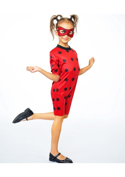 Renkli Uğur Böceği Yazlık Kostüm, Eğlenceli ve Renkli Tasarım