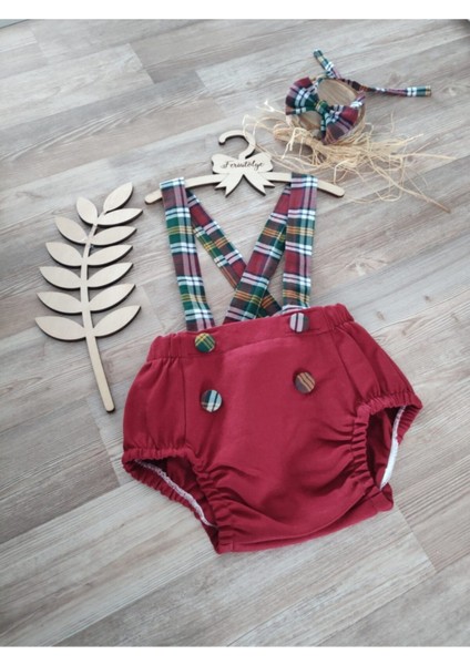 Bordo Ekose Askılı Erkek Bebek Salopet, Şık ve Rahat Tasarım.