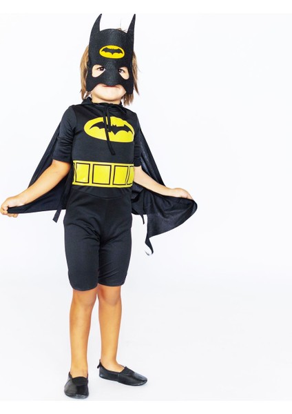 Yazlık Çocuk Yarasa Adam Pelerinli ve Maskeli Kostüm, Ev ve Bahçe Için Ideal Seçenek