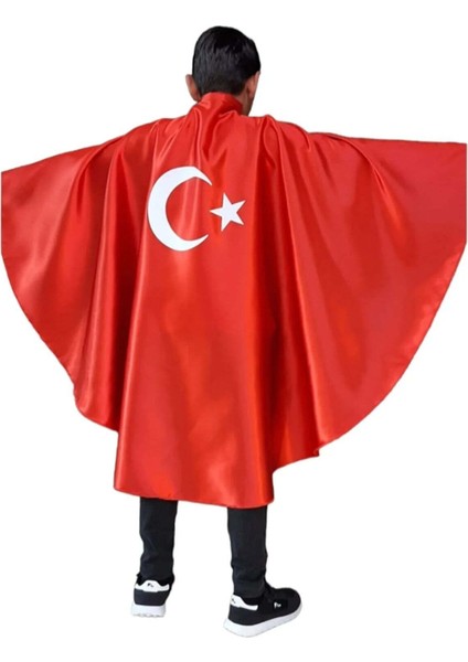 23 Nisan Türk Bayraklı Kırmızı Gösteri Pelerini, Renkli ve Şık Tasarım