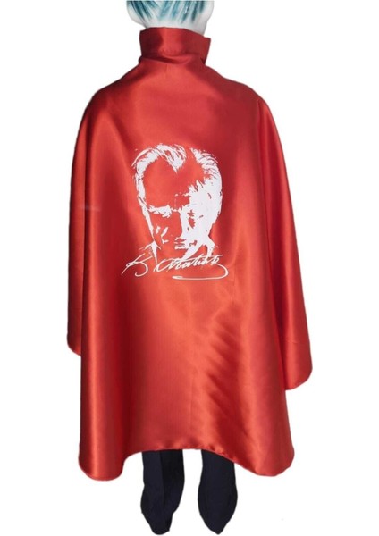 Kırmızı Atatürk Baskılı Pelerin, Şık ve Rahat Giyim Aksesuarı