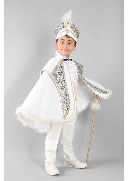 Lacivert Pelerinli Şık Sünnet Takımı, Rahat ve Şık Tasarımıyla Özel Günler Için.