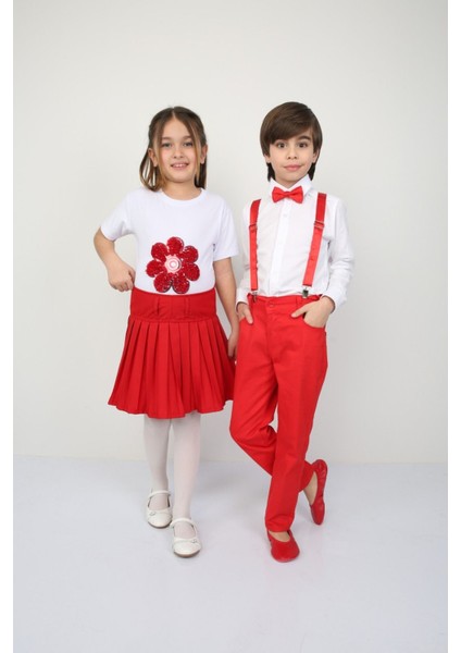 Kırmızı 23 Nisan ve Özel Günler Için Ikili Gösteri Kostümleri Seti