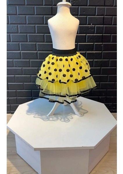 Sarı Renkli Şık Etek, Rahat ve Hafif Tasarım