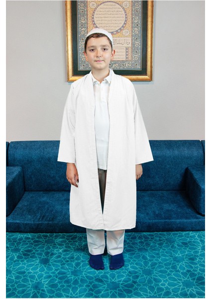 Erkek Çocuk Namaz Elbisesi, Beyaz, Rahat ve Şık Tasarım.
