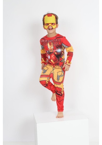 Erkek Çocuk Kostüm, Iron Man Karakterli, Kırmızı Renk, Eğlenceli ve Şık Tasarım