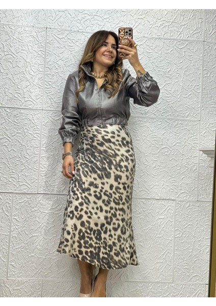 Leopar Desenli Saten Etek
