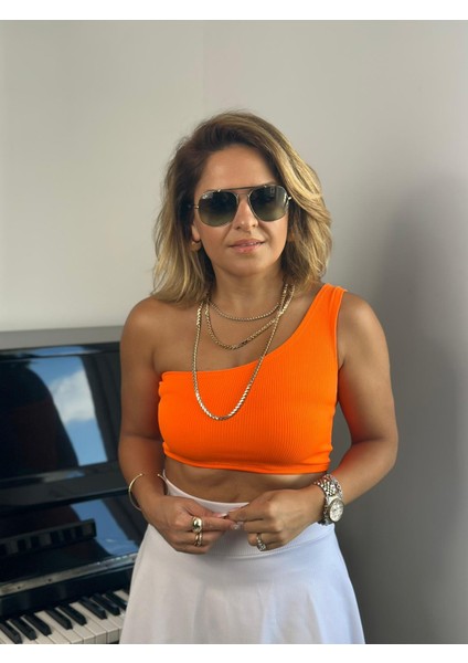 Tek Omuz Turuncu Crop