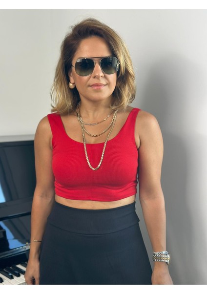 Çift Omuzlu Kırmızı Crop fırsatları