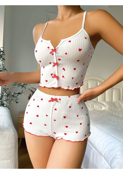 Beyaz Kırmızı Kalp Desenli Şortlu Gecelik