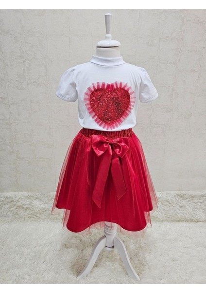 Kalpli Tişört ve Tütü Etek Takımı, Şık ve Rahat Kombinasyon modelleri