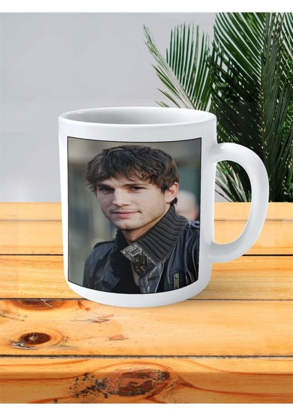Ashton Kutcher Baskılı Kupa Bardak Kişiye Özel Desen 3