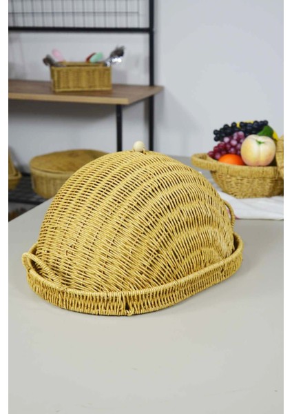 Şeffaf Oval Kapaklı Plastik Fanus, Saklama ve Sunum Için Uygun, Bej Renk