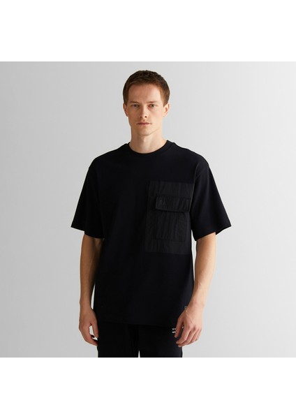 Erkek Siyah Relaxed Fit Bisiklet Yaka Logolu T-Shirt