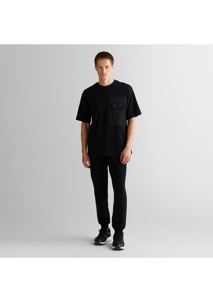 Erkek Siyah Relaxed Fit Bisiklet Yaka Logolu T-Shirt modelleri